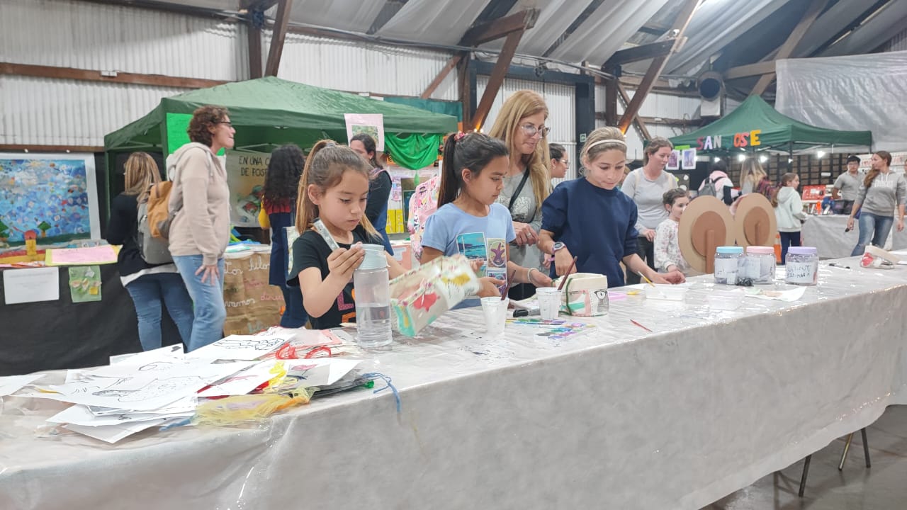 Feria del libro en Roldán: "Había una vez... un mundo de emociones"